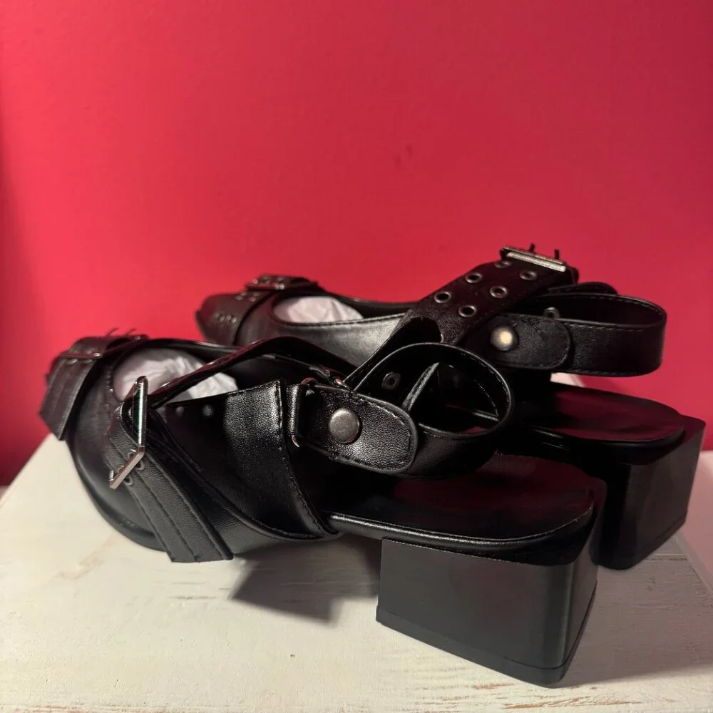 Riley River Women's EU43 Black Studded Sling back - Picture 2 of 4